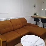 Apartament 3 Pokojowy Lub Pokoj W Mieszkaniu W Nowym Bloku