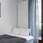 Golden Apartments Warsaw - Bright And Modern Apartments -Premium Building In Top Location- Solidarnosci