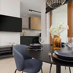 Pozytywny Mokotow Apartment With Balcony Warsaw By Noclegi Renters