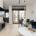 Pozytywny Mokotow Apartment With Balcony Warsaw By Noclegi Renters