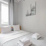 Close- Ga - Big And Bright Apartment In Top Location&Marszalkowska