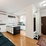 Mokotow 2-Bedroom Premium Apartment