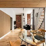 Arkadia Mezzanine Apartment
