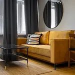 Park Sady Zoliborskie Modern Apartment