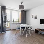 Cozy Apartment In The Centre Of Warsaw, Metro, Wi-Fi - By Hik Apartments