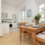 Family Apartment Freta Warsaw Old Town By Noclegi Renters