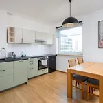 Wola Rogalinska Comfort Apartment