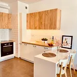Spacious,Stylish And Comfortable 2 Room Apartment With Million Dollar View