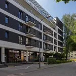 Stylish & Trendy 1 Bedroom Apartment Wola With Parking By Renters