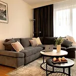 Apartaments Airport Okecie Premium