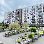 Warsaw Inside Pola Karolinskie