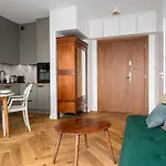Rezydencja Lazienki Park Apartments - City Centre By Sun & Snow