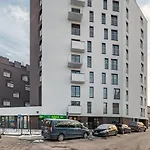 Bliska 17 A By Homeprime