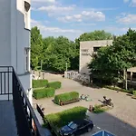 Warsaw Concierge Tamka Chopin