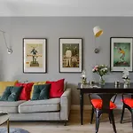 Luxury Apartments In Best District Of Warsaw On Siedmiogrodzka