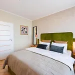 Eclectic City Apartment Near Old Town
