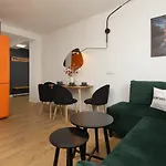 Stylish Apartment Warsaw Downtown By Noclegi Renters