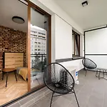 Woronicza 80 Modern Studio