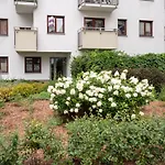 Wola Modern Apartment