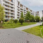 Zoliborz Artystyczny Apartment With Parking By Renters