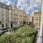 Mp Rent- Ulica Foksal 12Na14-90M ,Serce Warszawy, Nowy Swiat Tuz Przy Starowce