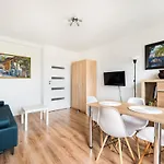 Czerniakowska Comfort Apartment