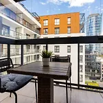 Warsaw City Center Apartment Grzybowska 85 With Parking By Noclegi Renters
