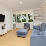 Warsaw City Centre Srebrna By Noclegi Renters
