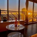 Warsaw Skyline View, City Loft With Parking Space