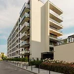 Cosy Apartment Bialej Floty With Parking By Noclegi Renters