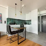 Central Panorama Apartment Chmielna 35