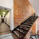 Old Praga Garden Apartment