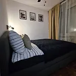 Warsaw Mokotow Czerniakowskaflat