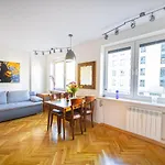 Charming Apt Next To Lazienki Park And City Center