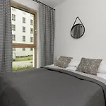 Business Center Sluzewiec Apartment With Parking By Renters