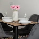 Business Center Sluzewiec Apartment With Parking By Renters