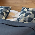 Mokotow Business Centre Apartment Domaniewska With Balcony By Noclegi Renters