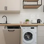 Ursus Spacious Two-Bedroom Apartment By Noclegi Renters
