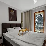 Kasprzaka 29A Business Apartments N1 - Parking, Balcony, Targi Expo - By Rentujemy