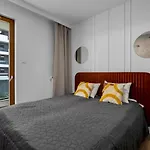 Kasprzaka 29A Business Apartments N2 - Parking, Balcony, Targi Expo - By Rentujemy