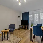 Wola Kolo Blue Apartment