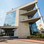 Varsovia Jerozolimskie Studio 215