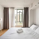 Varsovia Jerozolimskie Studio 215