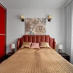 Bemowo Business Apt - 62M2, Parking, Metro & Park Nearby - By Rentujemy