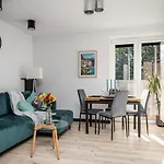 Warszawa Praga Stadion 2-Bedroom Apartament