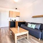 Wola Comfort Apartament Near Progresja