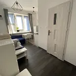 Studio Yellow - Srodmiescie
