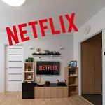 Metro Lux Home Apartment