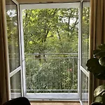 Luna Apartment