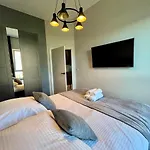 Warszawa Comfort Apartaments Wiktoryn